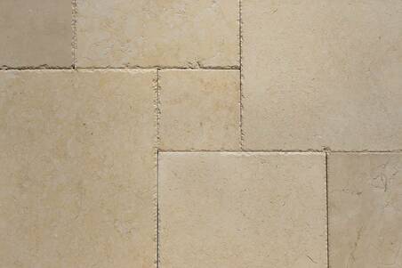 Mármol Galala Brushed Martillado Patron (72 Cms)