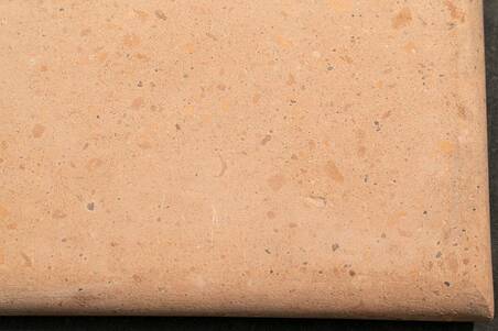 Cantera Mexicana Naranja Escalon C/Boleo Esquina Derecha 40X60