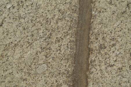 Granito Venetian Ice Flameado Comercial Lámina