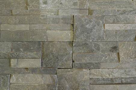 Cuarcita River Green Panels 18X35