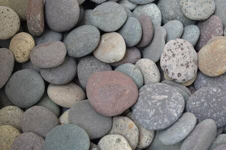 Piedra Medallon Dif. Colores Chica