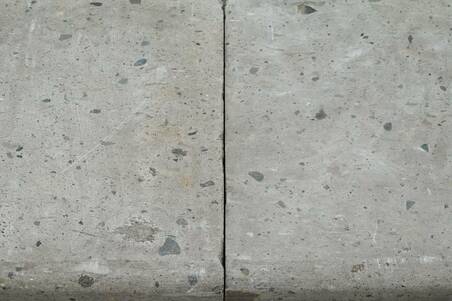 Cantera Mexicana Blanca Escalon C/B 30X30x5