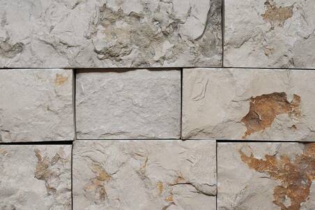 Mármol Galala Escalfilado 10Xllx2.5