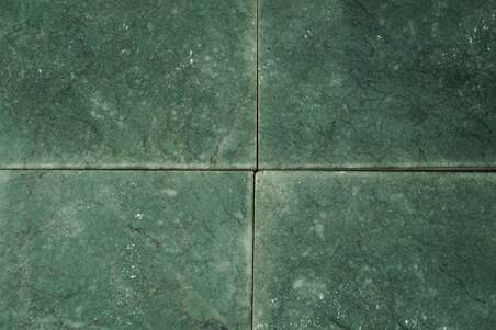 Mármol Acuarela Bombai Green 30.5X30.5 S/E