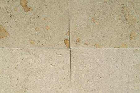 Limestone Nova Honed C/B (Cls) 30.5X30.5X1 S/E