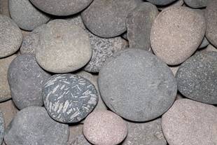 Piedra Medallon Negra Grande
