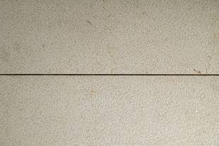 Mármol Crema Marfil Extra Martelinado 1.20X20x2