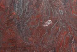 Granito Iron Red Lámina (3 Cms)