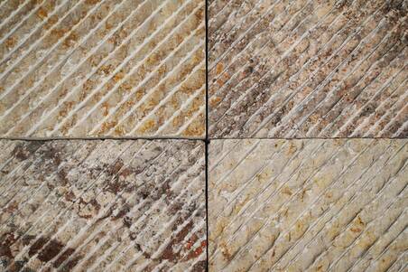 Mármol Travertinorojo Descacilado 30X30