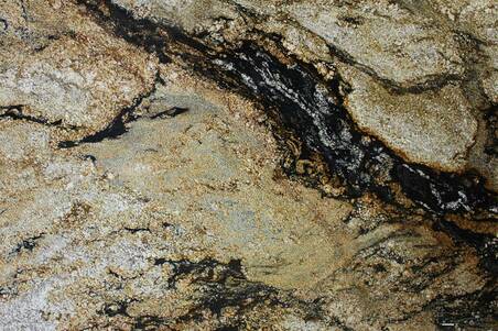 Granito Magma Gold Lamina
