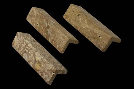 Esquinero Trav. Choco Bisel 30.5X5