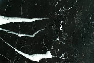 Marmol Negro Monterrey 1.20X60x2