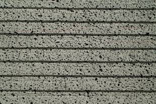 Recinto Negro Estriado 40X60