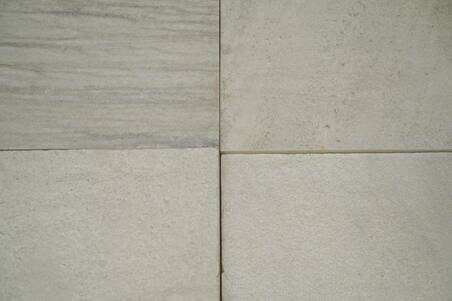 Daffodil White 30X30