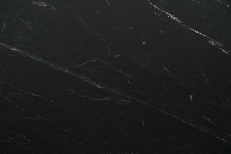 Mármol Indira Black Anticado Lámina
