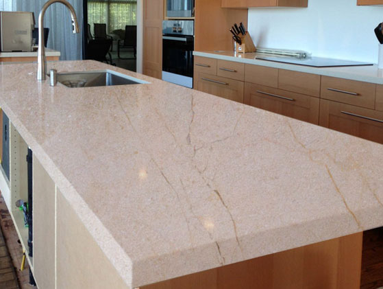 Mármol Crema Marfil Esp Extra 30.5X61x1